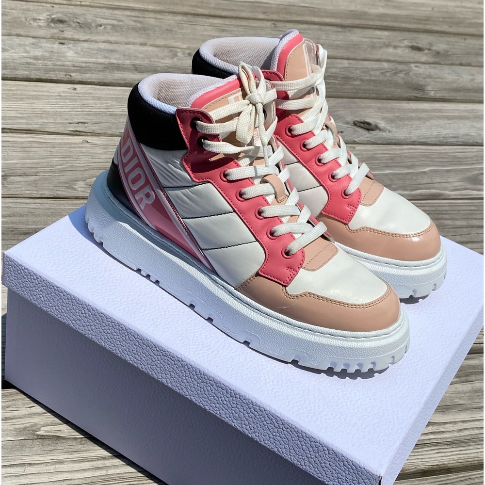 Dior NYLON & CALFSKI sneakers in size 38US 8 in colors pink,black,white & cream